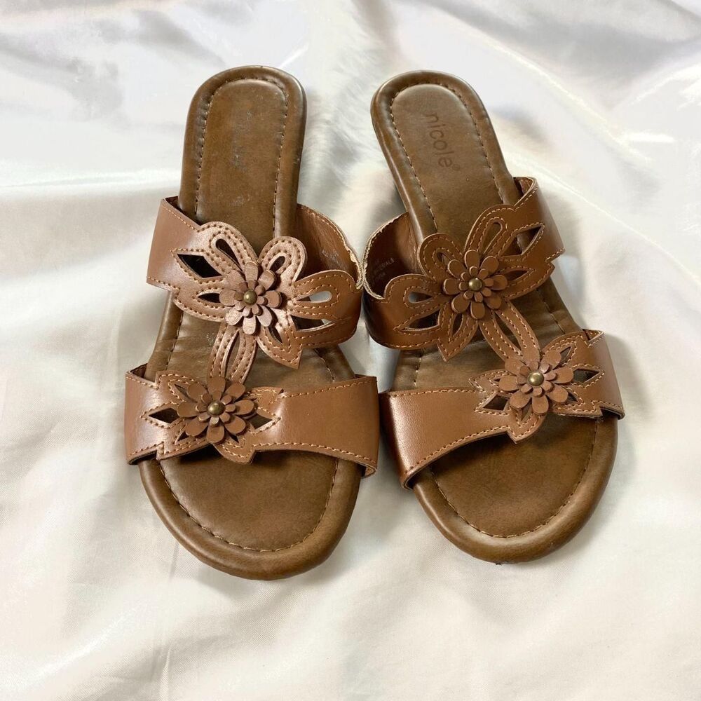 Nicole Early 2000's Boho Floral Coquette Brown Sandals Size US 5.5